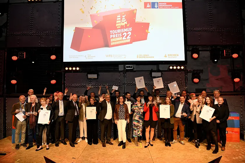 Bild der Preisverleihung vom Tourismuspreis Bremen und Bremerhaven 2022