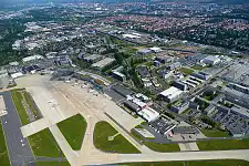 Flughafen aus Vogelperspektive