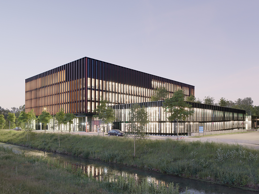 Hauptsitz der Sparkasse im Technologiepark Bremen