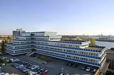 Firmengebäude der Lexzau, Scharbau GmbH & Co. KG