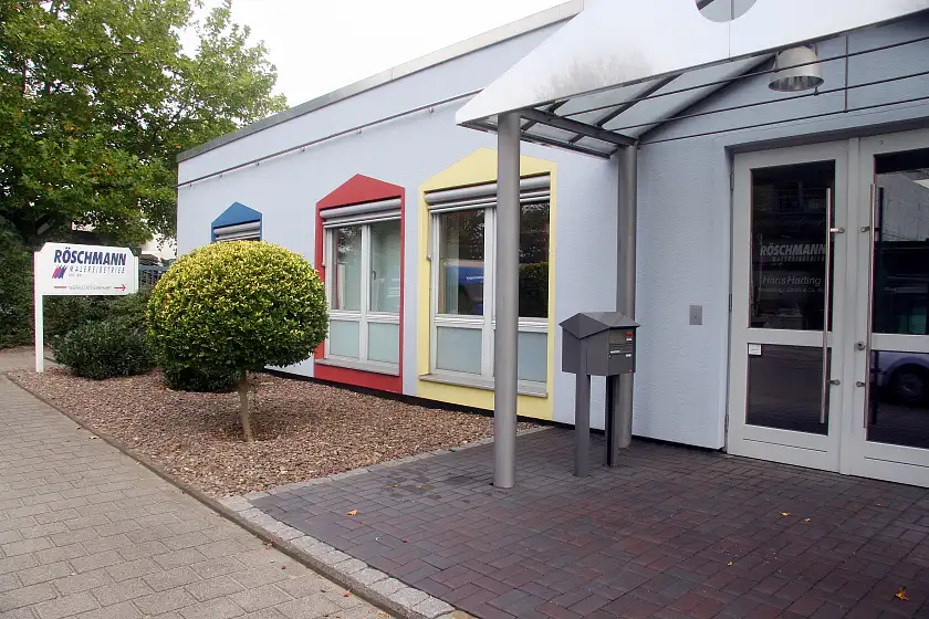 Das Gebäude der Röschmann Malereibetrieb GmbH