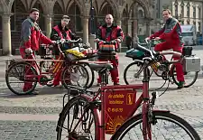 Die Mitarbeiter von Der radelnde Installateur mit ihren Rädern