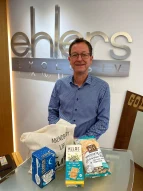 Axel Thierfelder vom Juwelier ehlers freut sich über den Gewinn