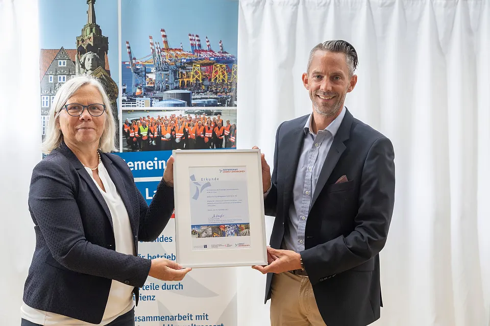 Aufnahme der dextra Facility Management GmbH & Co. KG in die Bremer Umweltpartnerschaft