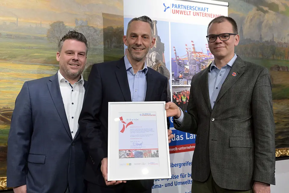 Auszeichnung dextra FM GmbH & Co. KG 