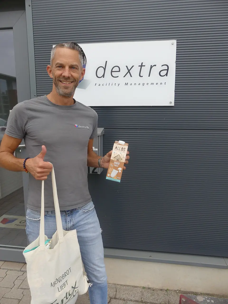 Philipp von der Heide von der dextra FM GmbH & Co KG mit Gewinn