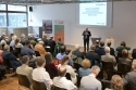 Martin Schulze, Leiter der Geschäftsstelle Umwelt Unternehmen, begrüßte die rund 100 Gäste des Jahresempfangs.